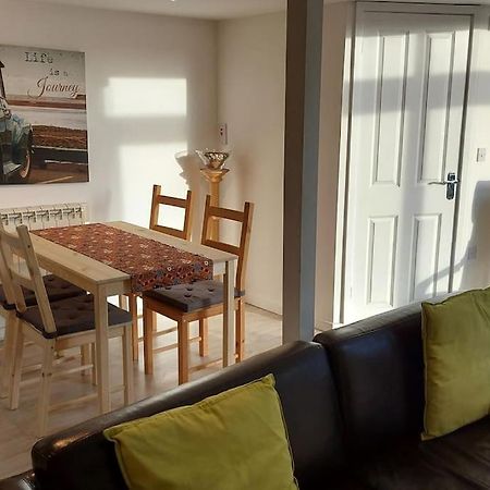 Orchard Nook - Sleeps 4, 2 Bedrooms Kendal Kültér fotó